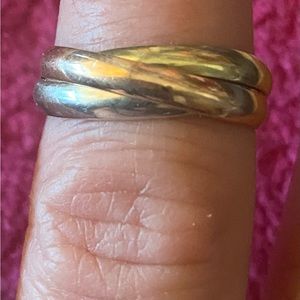 10k gold , white,yellow and rose gold trio ring